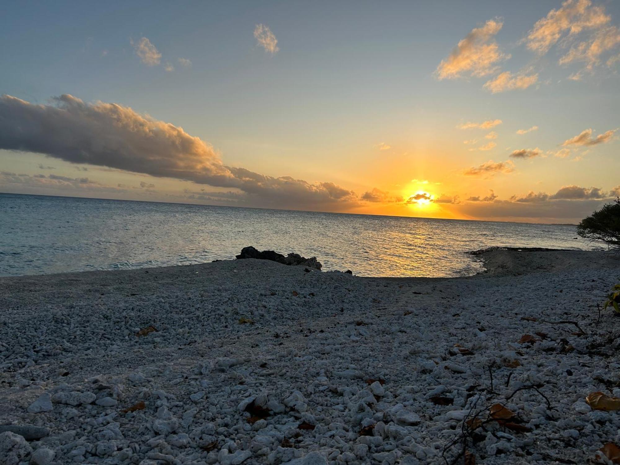 Rangiroa Bliss Hotel Tiputa Luaran gambar