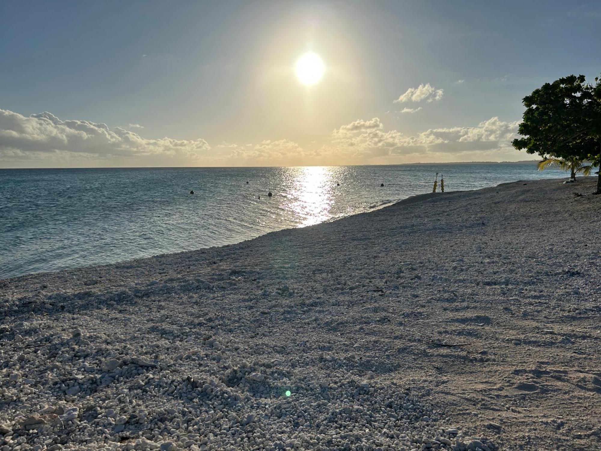 Rangiroa Bliss Hotel Tiputa Luaran gambar